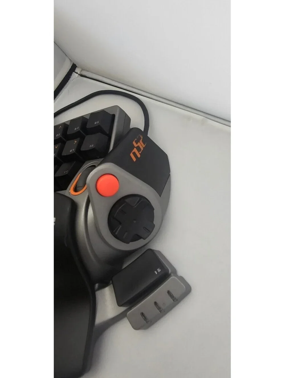 Belkin Nostromo SpeedPad n52 USB Gaming Keypad Tested, Working